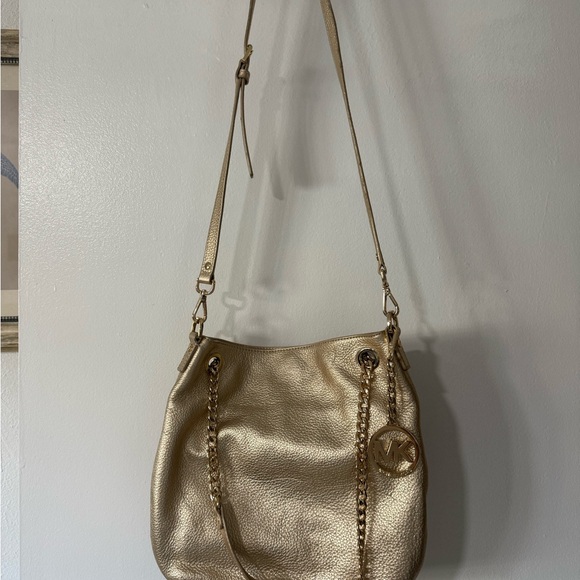 Michael Kors Metallic Gold Shoulder Bag - Picture 1 of 4